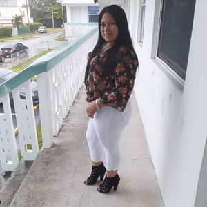 Meet your Posher, Luz